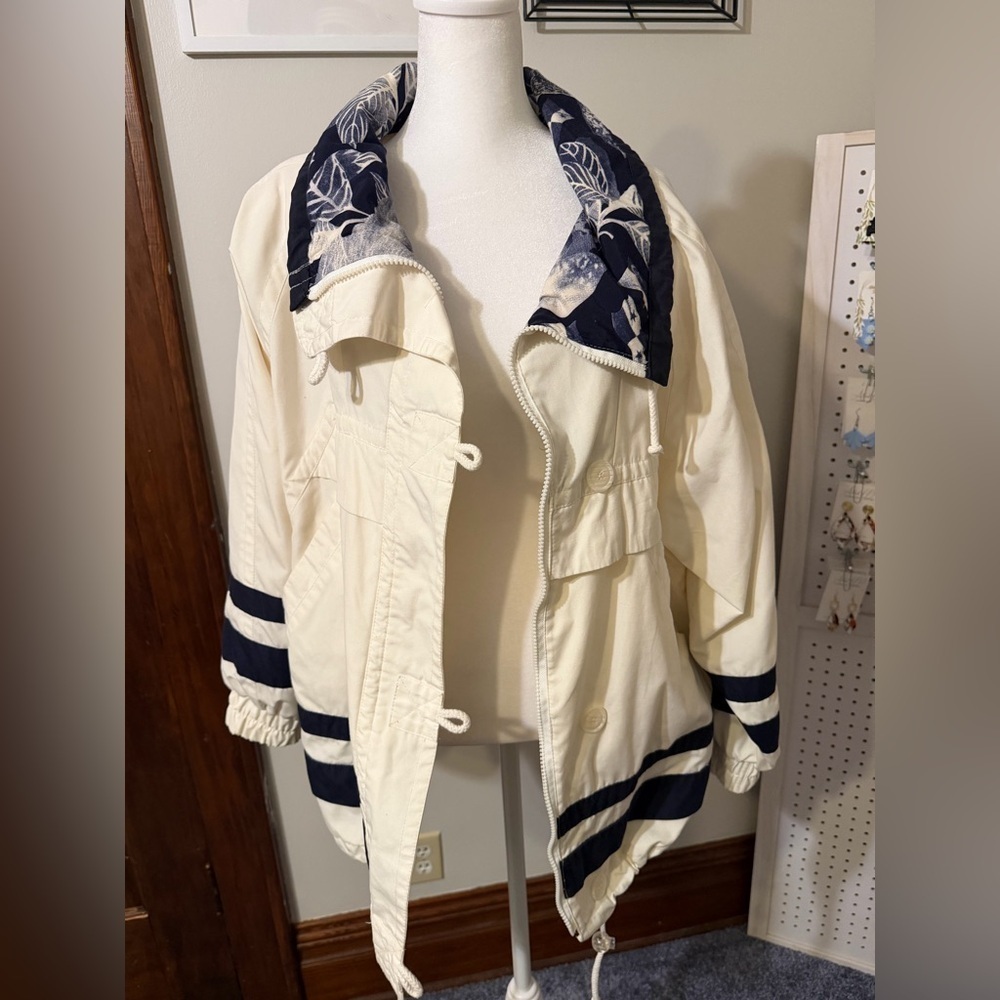 Vintage Mulberry Street White/Navy Utility Jacket